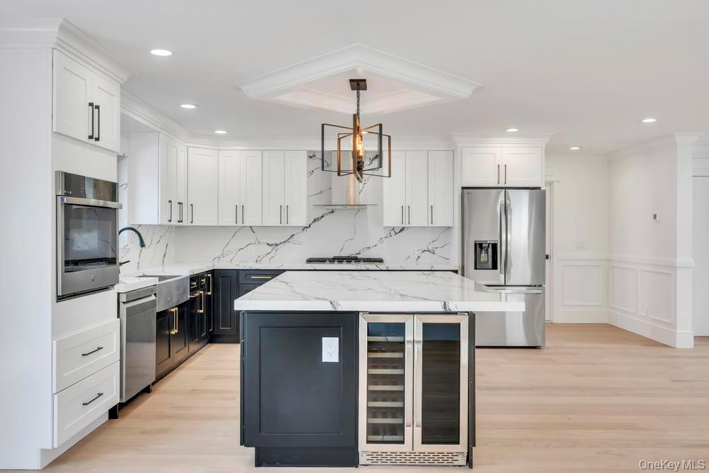 #5 photo, 26 Fieldstone Drive, Syosset , NY 11791