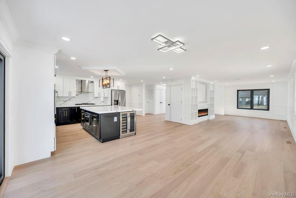 #8 photo, 26 Fieldstone Drive, Syosset , NY 11791