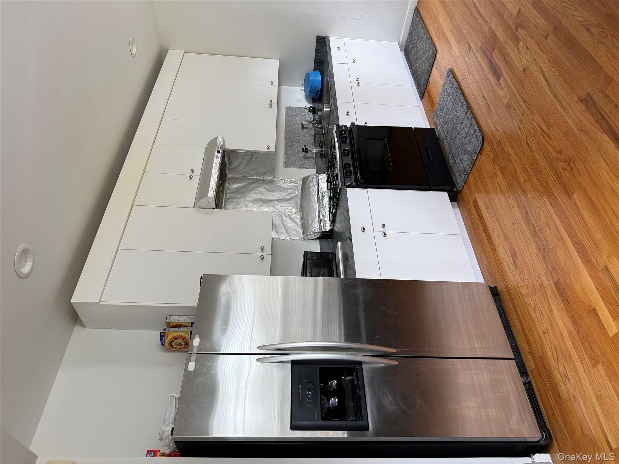 #3 photo, 6 Taylor Lane, Medford , NY 11763