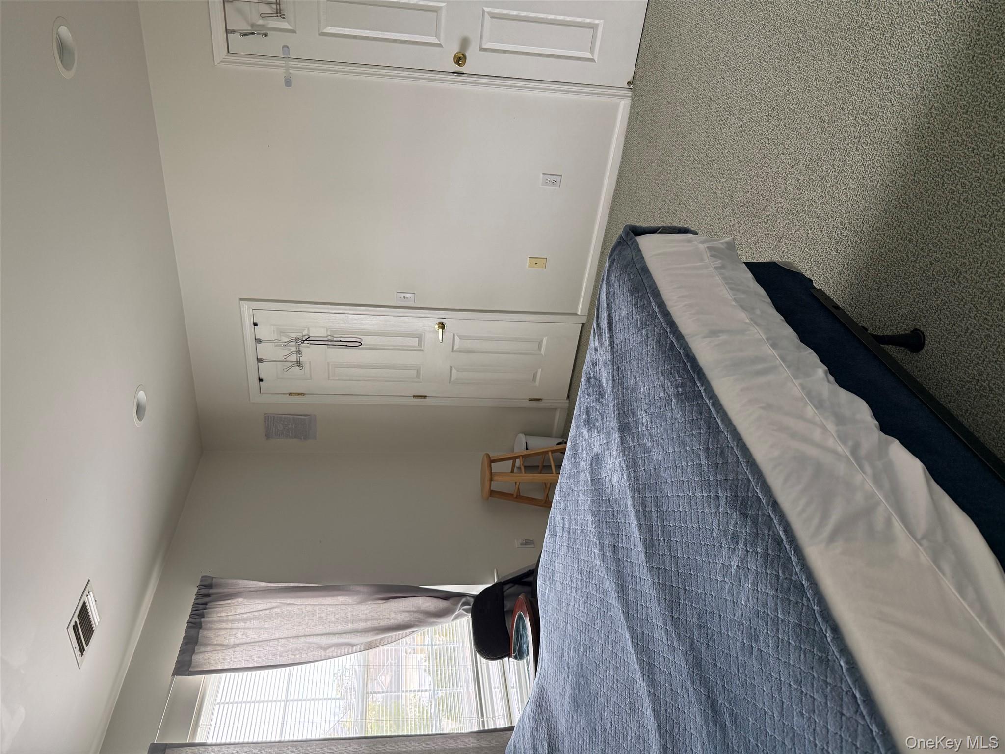 #8 photo, 6 Taylor Lane, Medford , NY 11763