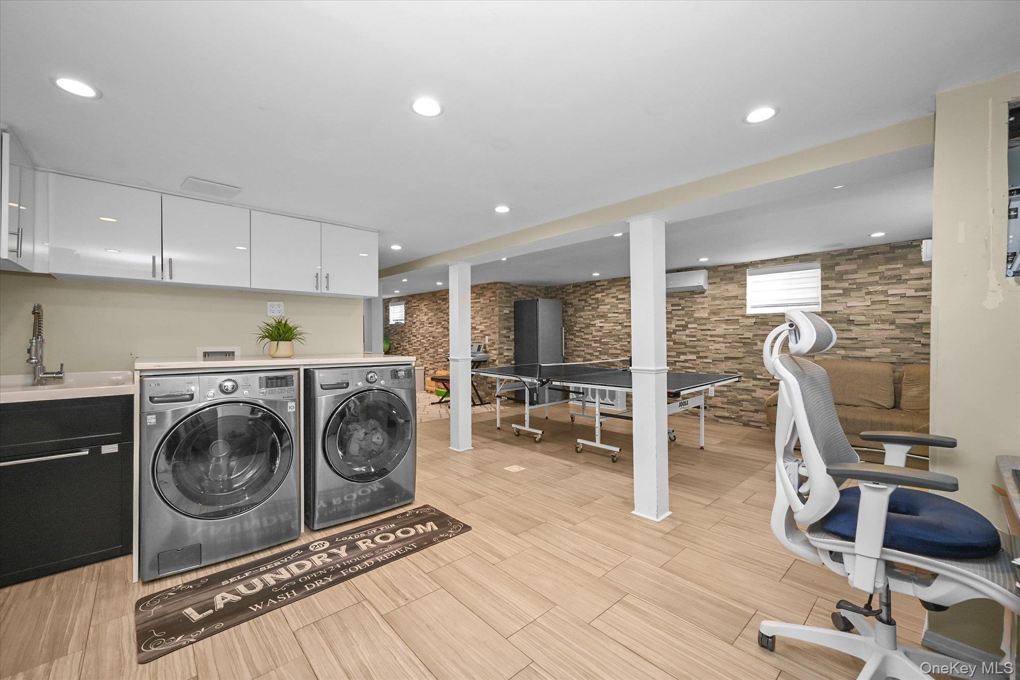 #18 photo, 8516 Abingdon Road, কুইন্‌স Kew Gardens , NY 11415