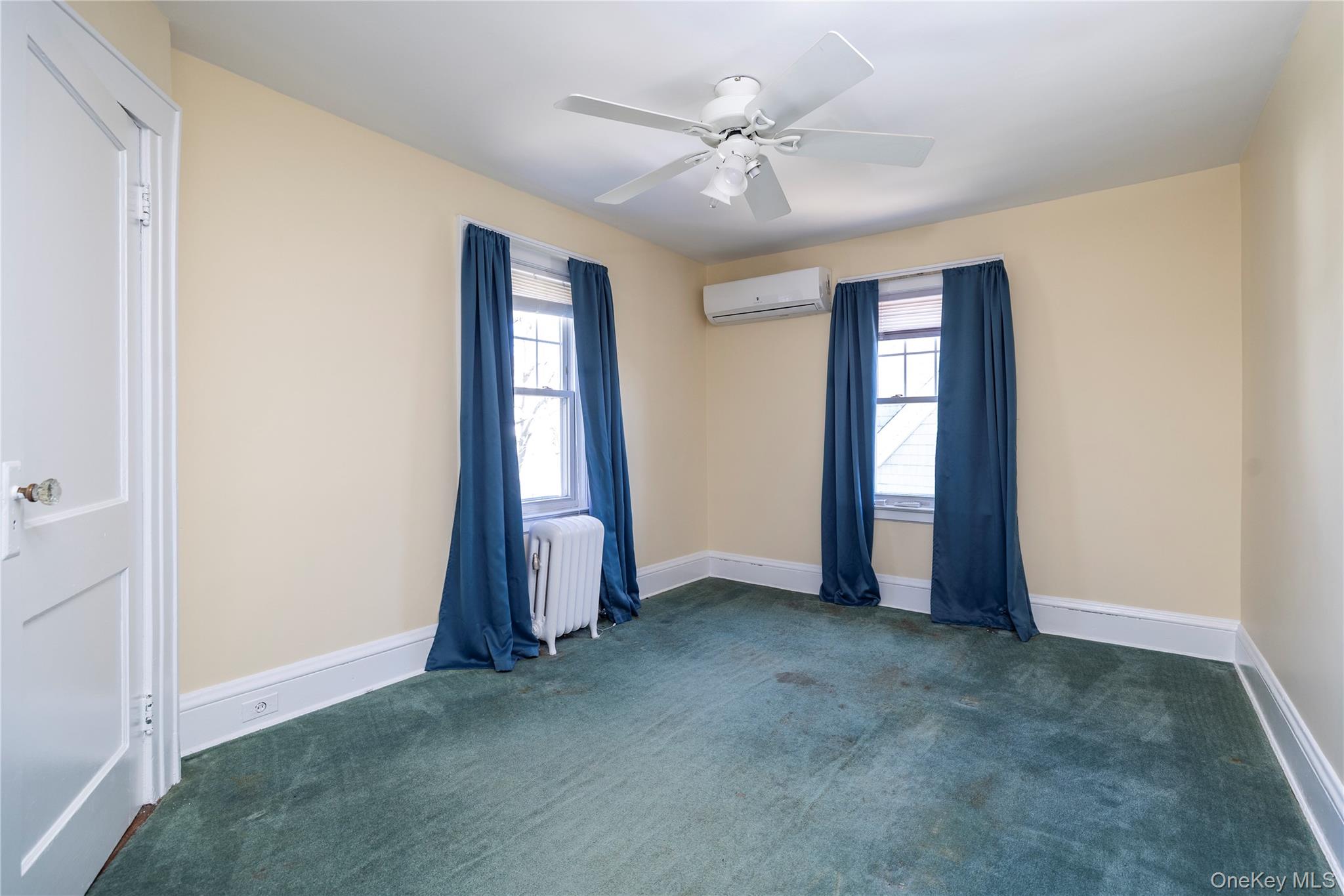 #15 photo, 65 Jarvis Place, Lynbrook , NY 11563