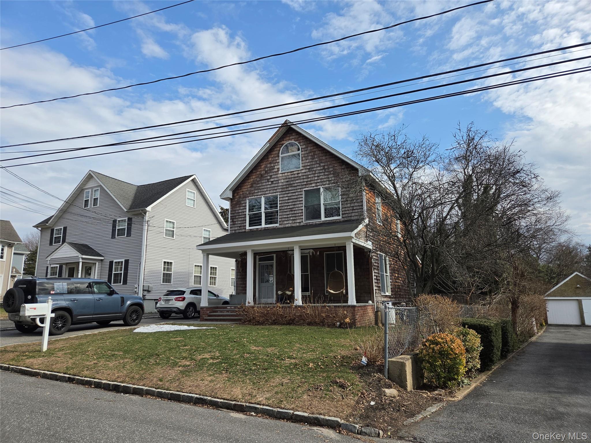 #2 photo, 54 Cocks Lane, Locust Valley , NY 11560