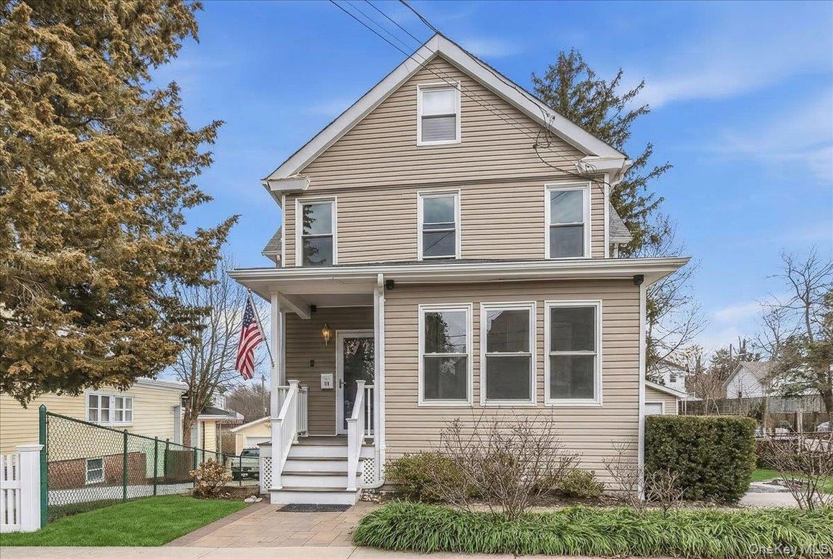 #1 photo, 75 Anstice Street, নাসাউ কাউন্টি Oyster Bay , NY 11771