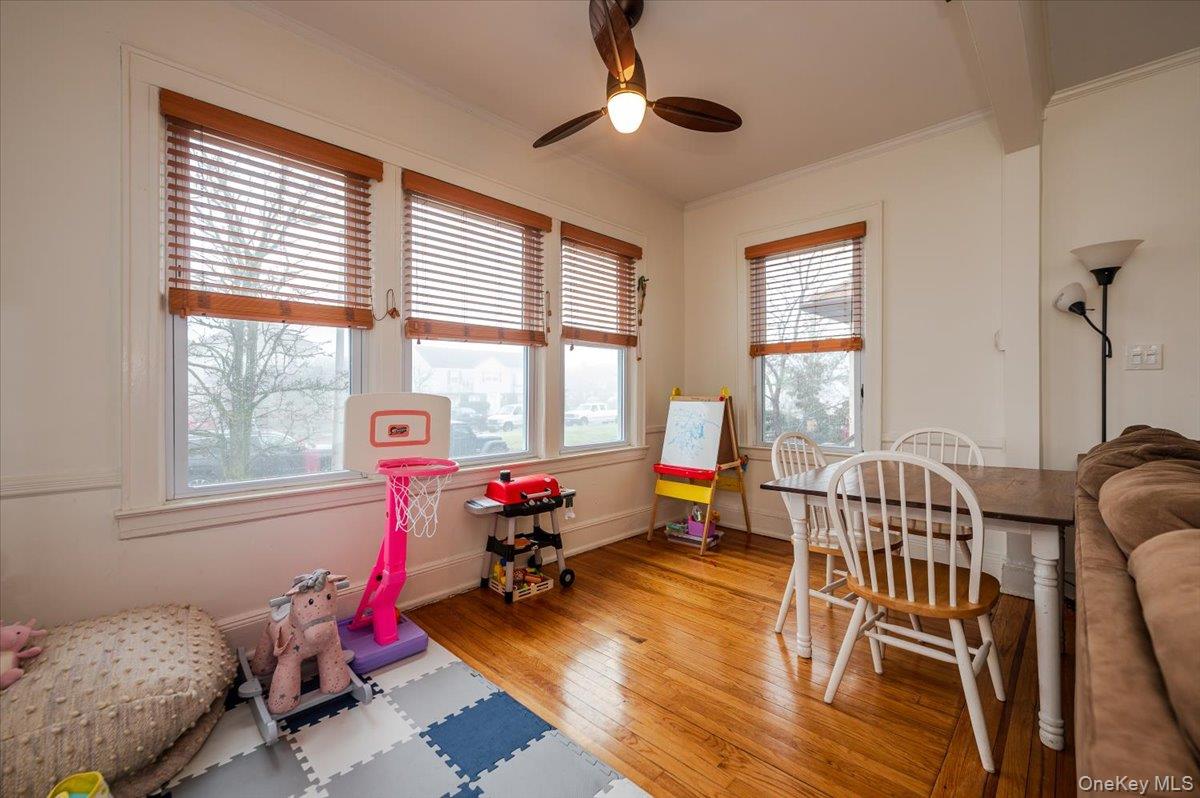 #19 photo, 365 W Hudson Street, Long Beach , NY 11561