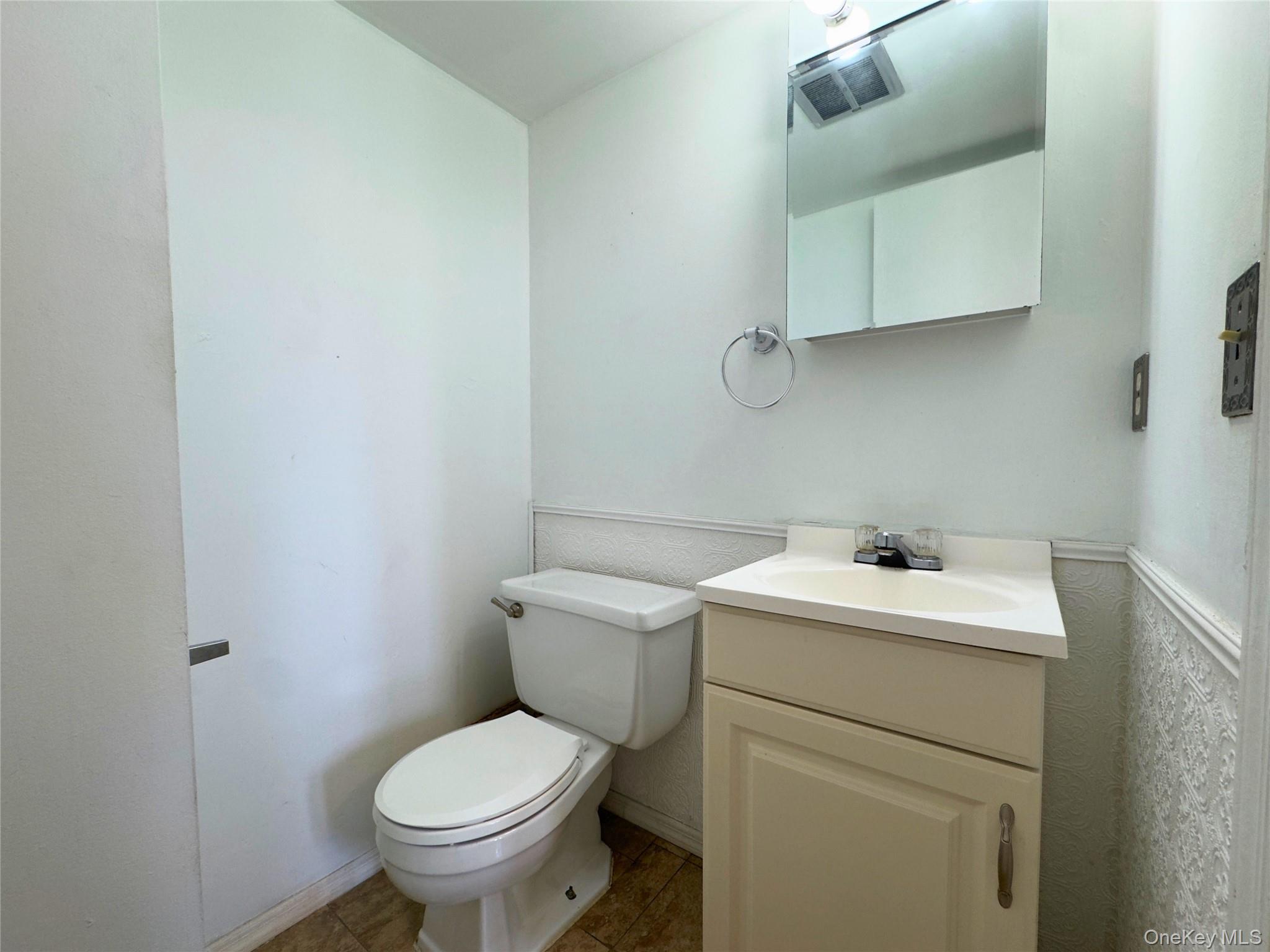 #11 photo, 34 Poplar Lane, Middletown , NY 10941