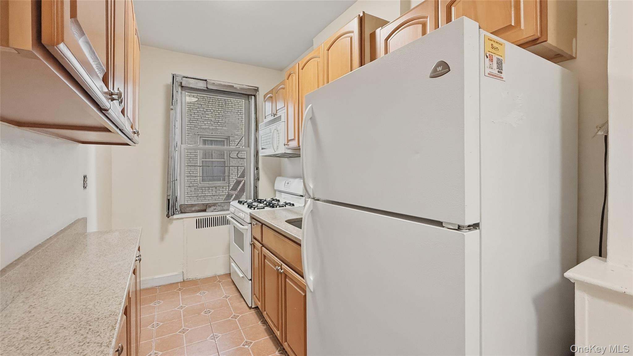 #8 photo, 2190 Boston Road, Bronx , NY 10462
