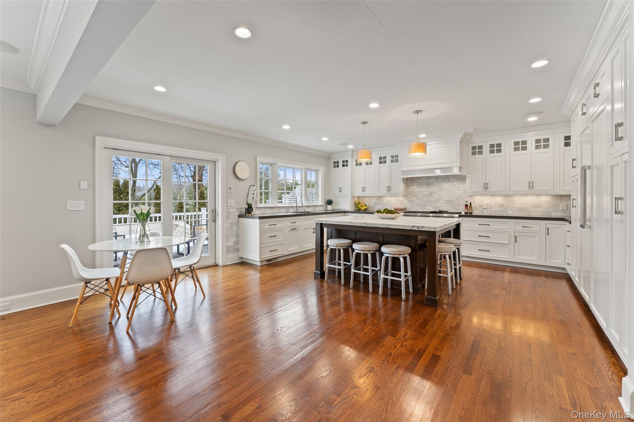 #10 photo, 326 Heathcote Road, Scarsdale , NY 10583