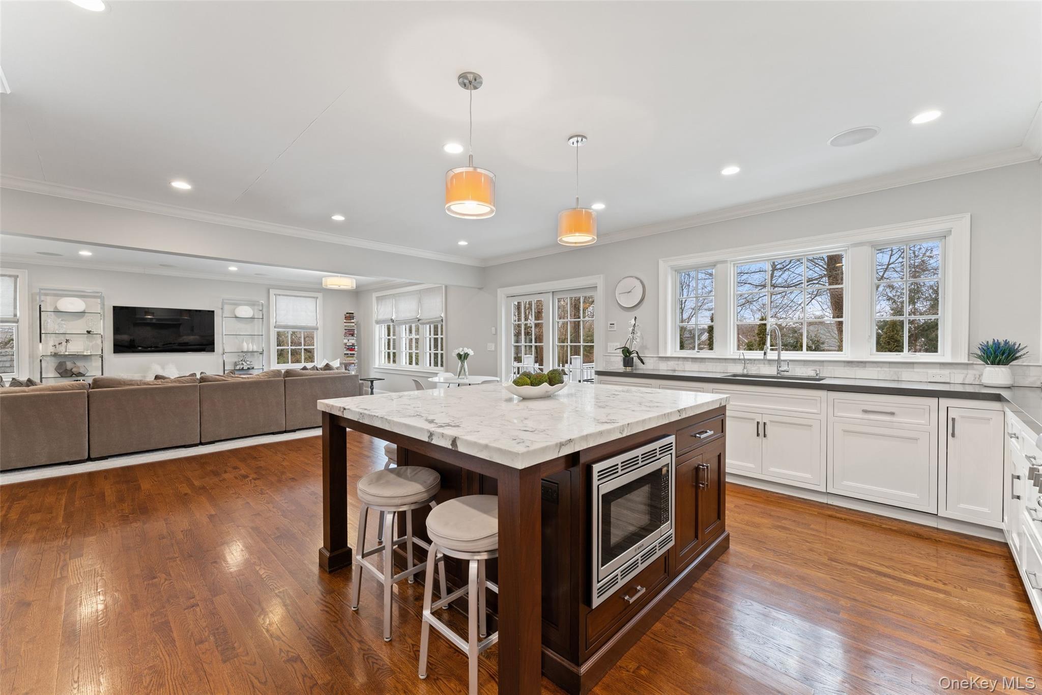 #13 photo, 326 Heathcote Road, Scarsdale , NY 10583