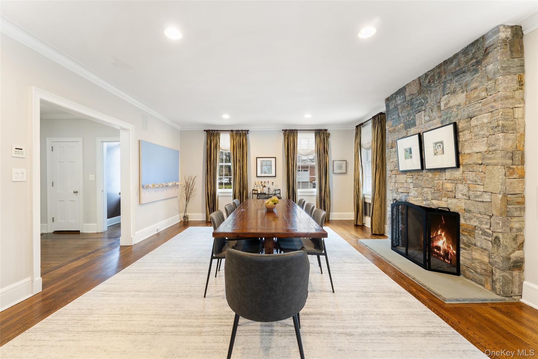 #5 photo, 326 Heathcote Road, Scarsdale , NY 10583