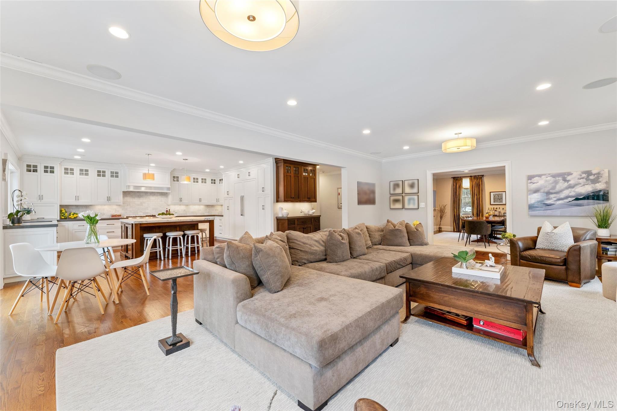 #9 photo, 326 Heathcote Road, Scarsdale , NY 10583