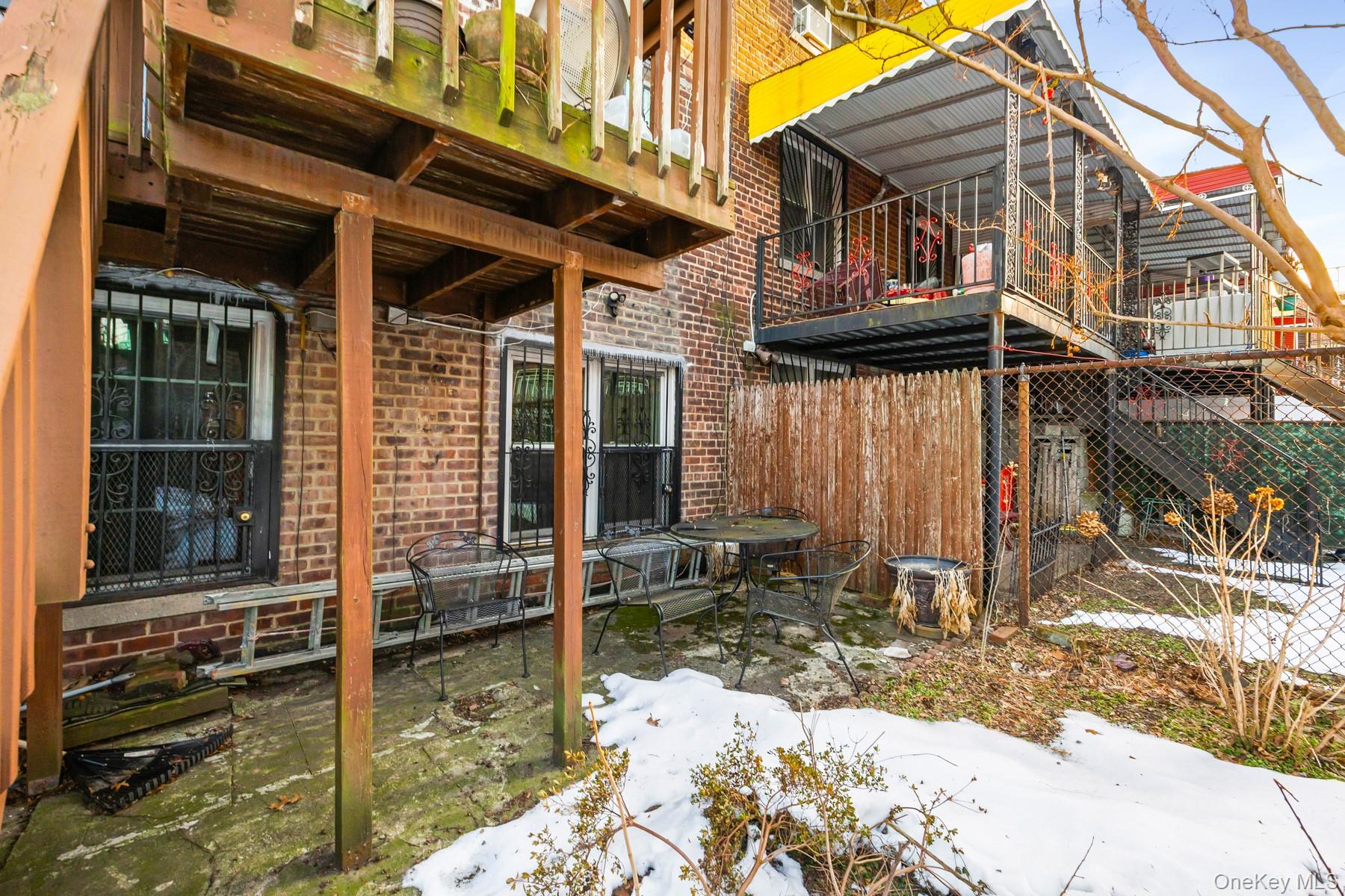 #19 photo, 1529 Hammersley Avenue, Bronx , NY 10469