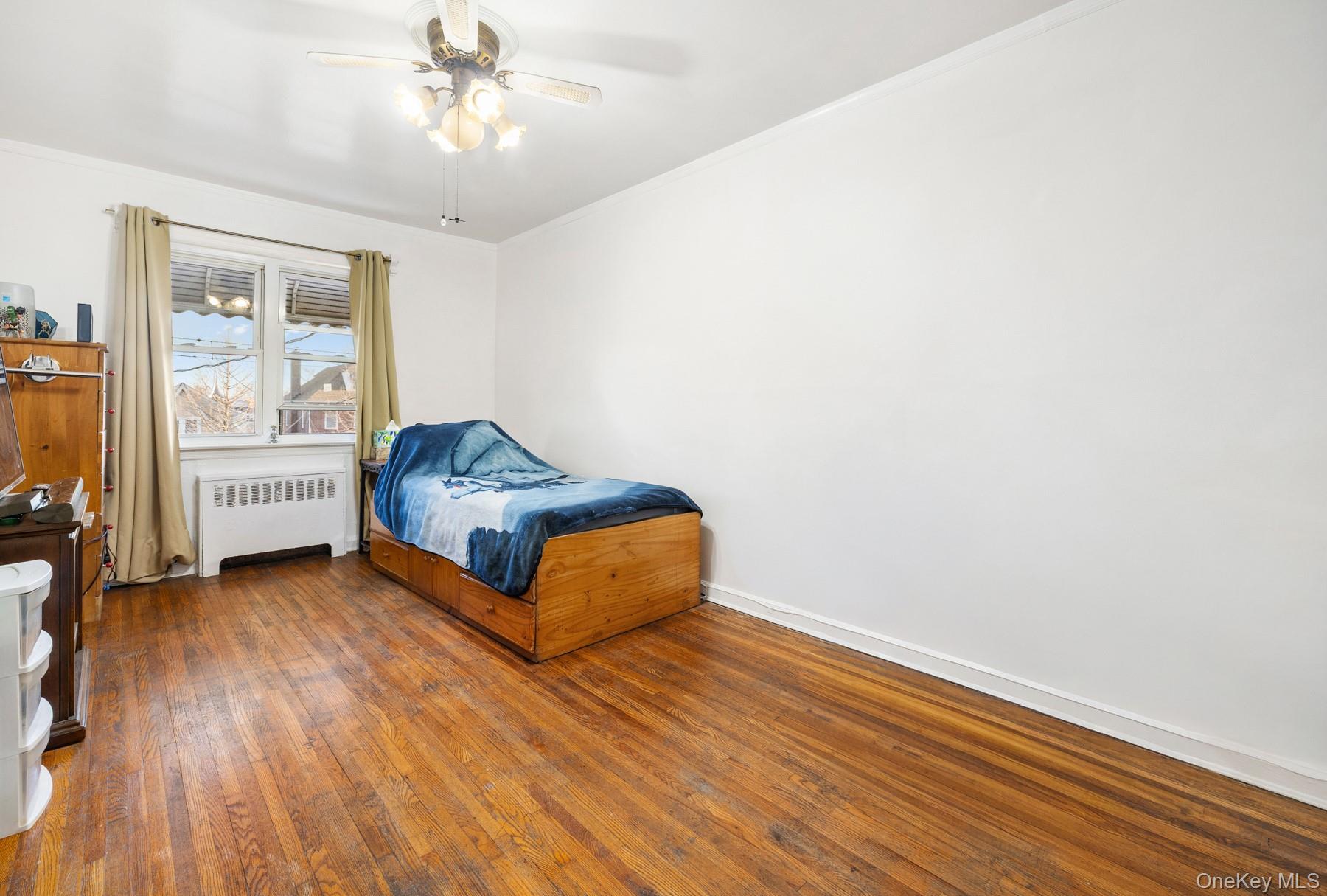 #8 photo, 1529 Hammersley Avenue, Bronx , NY 10469