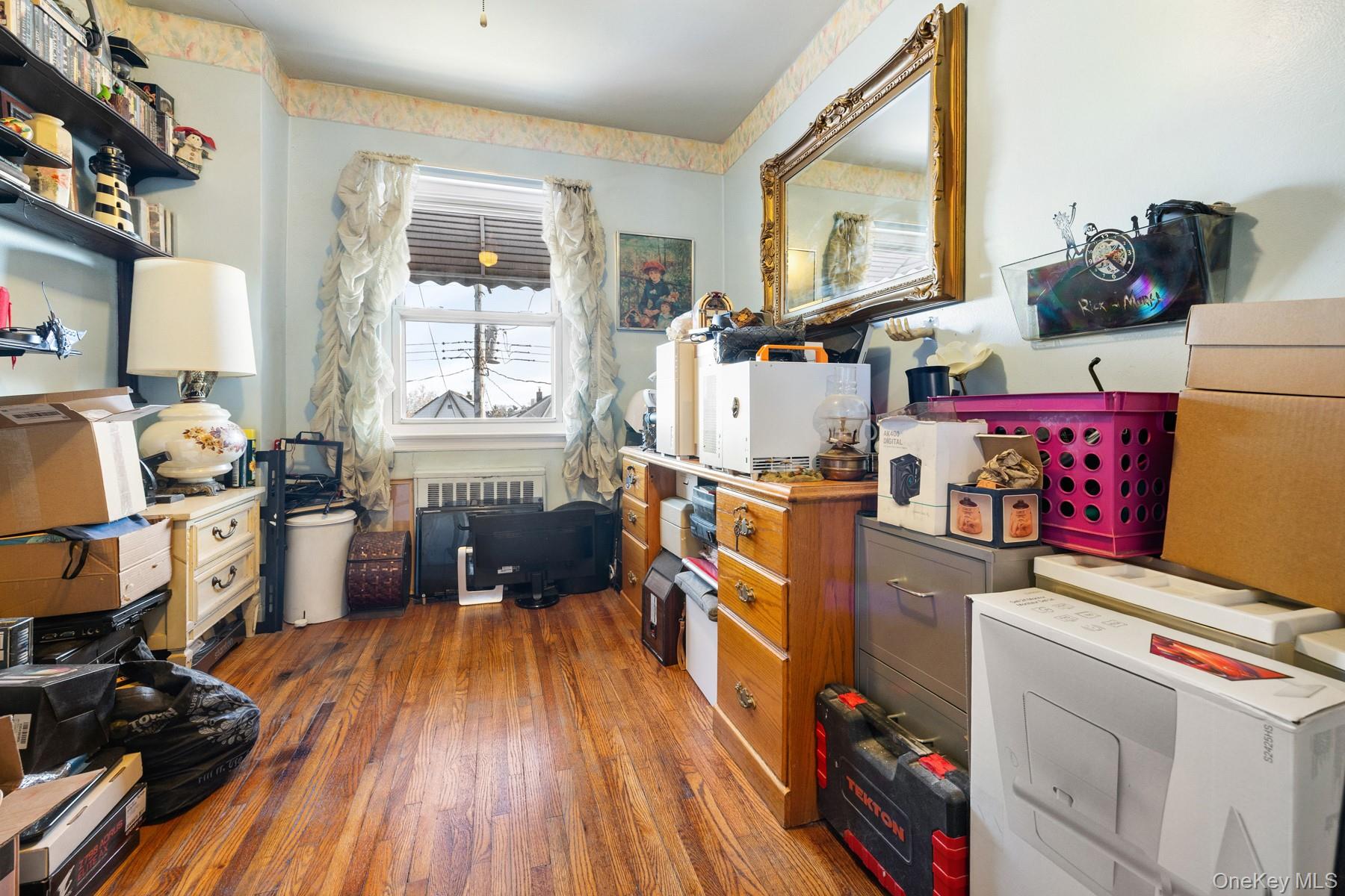 #9 photo, 1529 Hammersley Avenue, Bronx , NY 10469