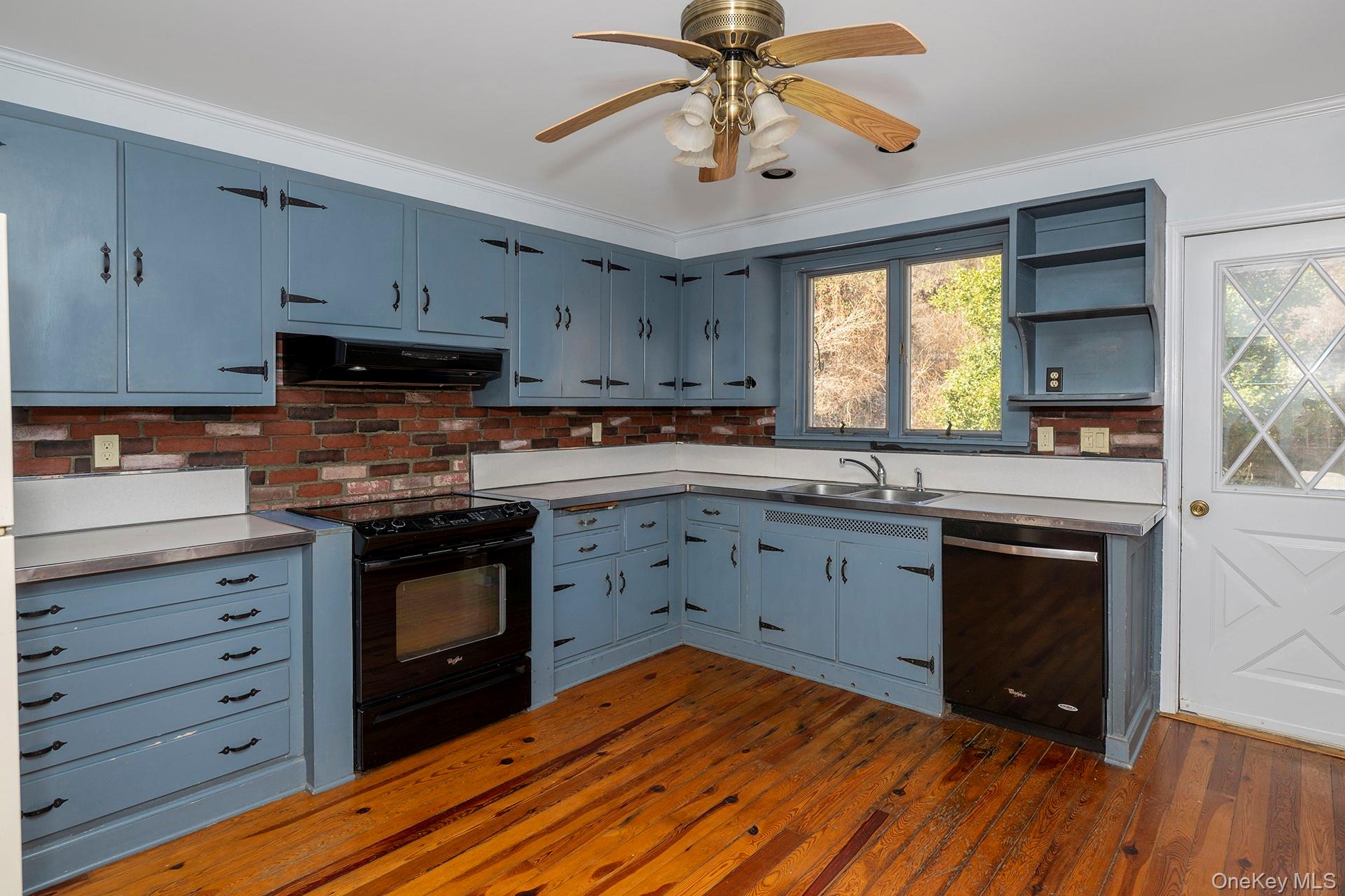 #13 photo, 3985 Route 82, Millbrook , NY 12545