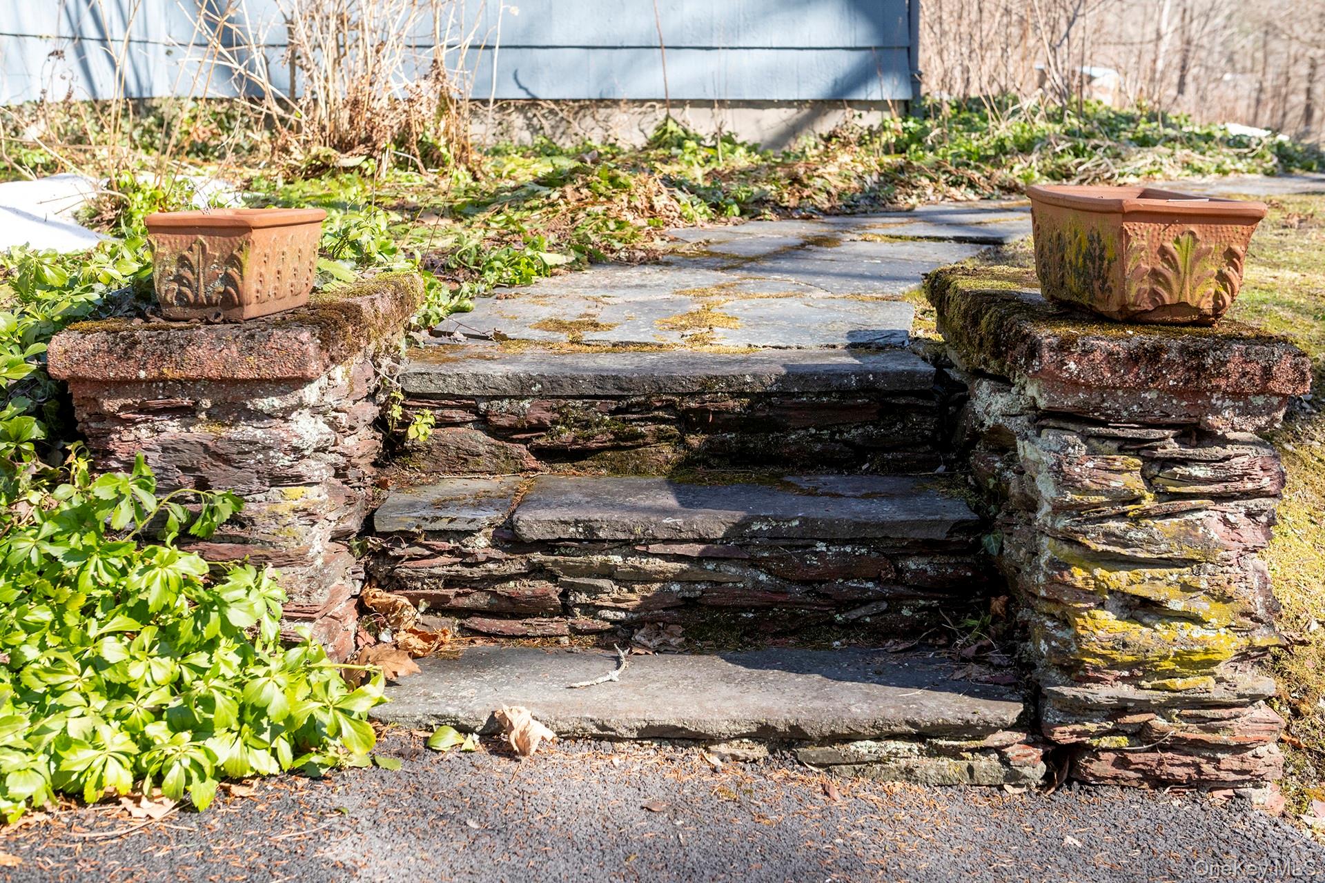 #9 photo, 3985 Route 82, Millbrook , NY 12545