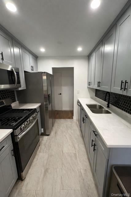 #12 photo, 156 Parkside Drive, Suffern , NY 10901