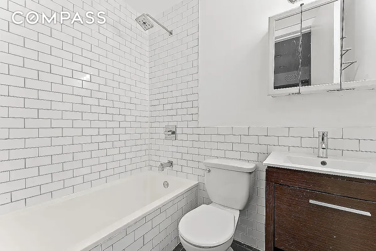 #8 photo, Brooklyn, ব্রুকলিন Bushwick , NY 11207