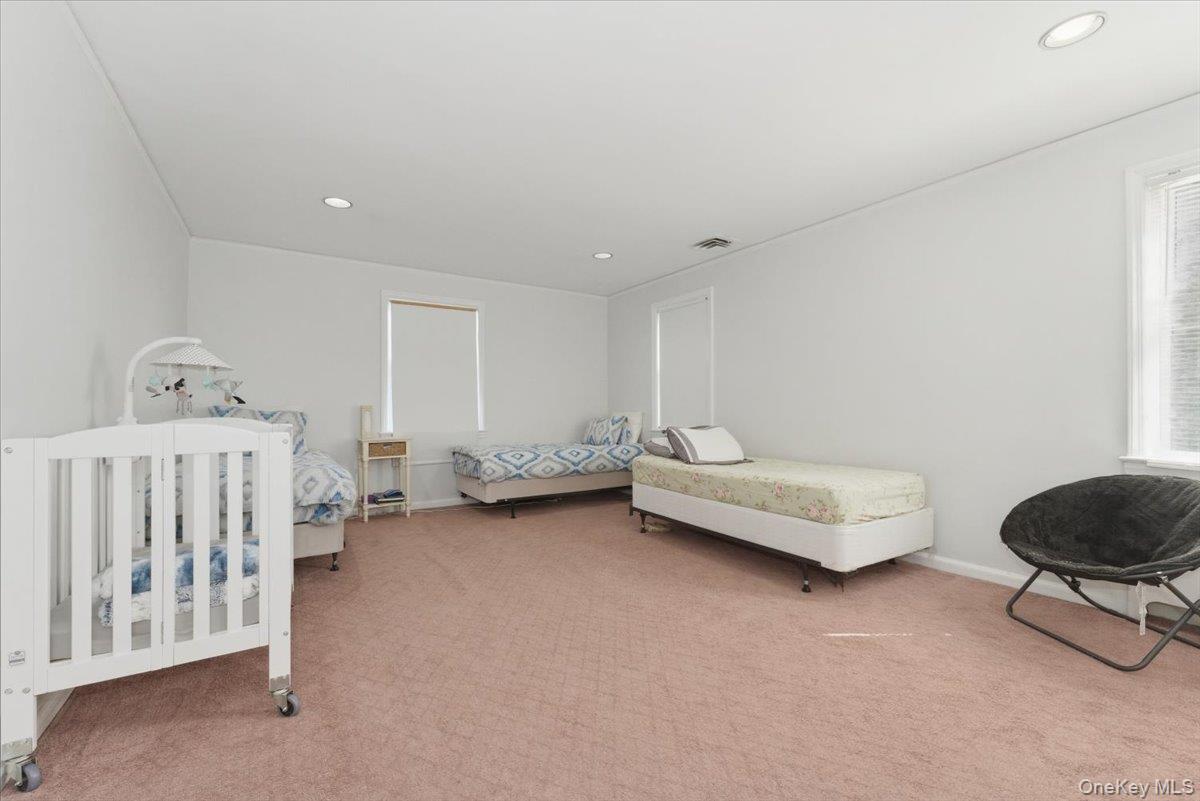 #16 photo, 373 Northfield Road, Woodmere , NY 11598