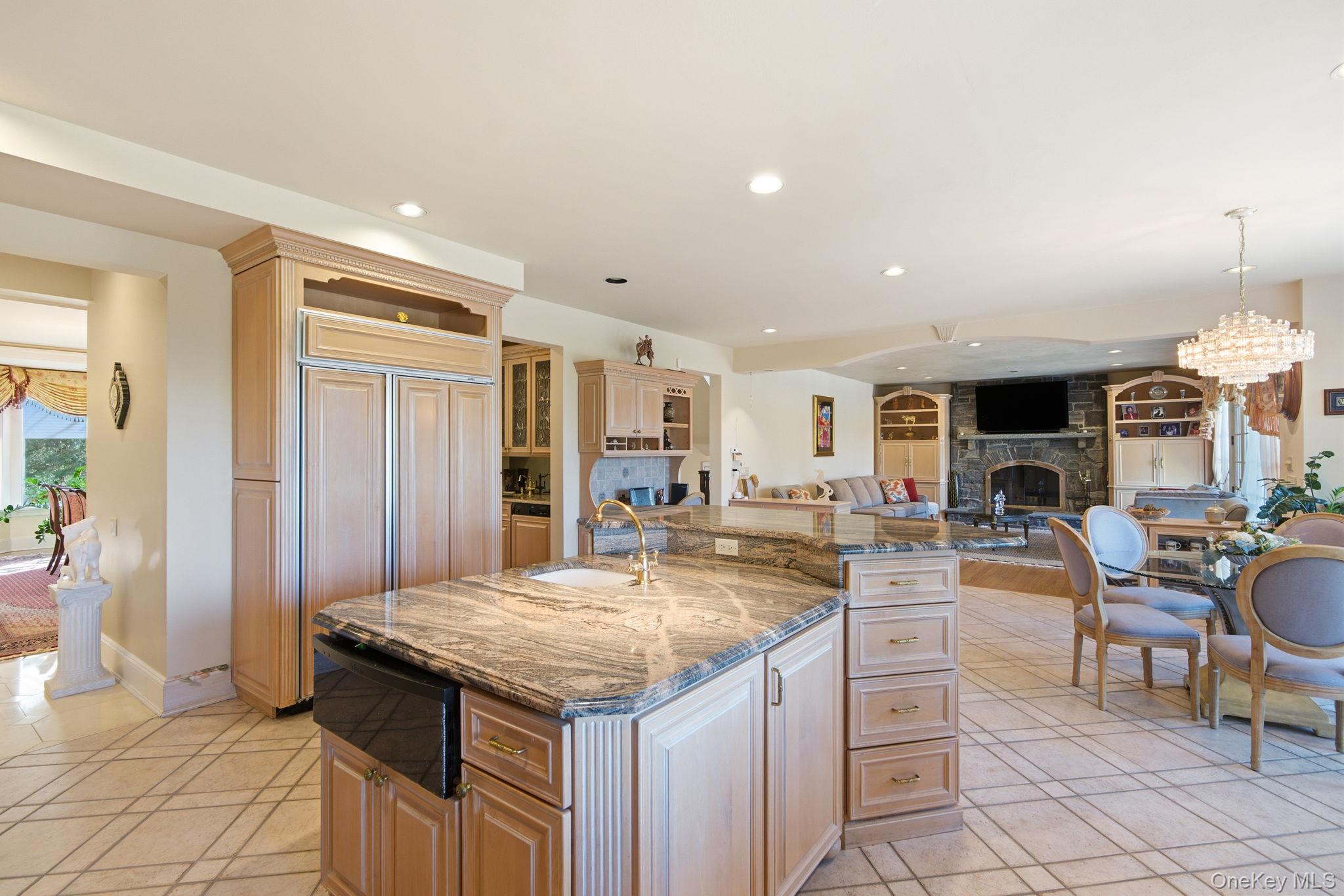 #13 photo, 19 Cobblestone Court, Centerport , NY 11721