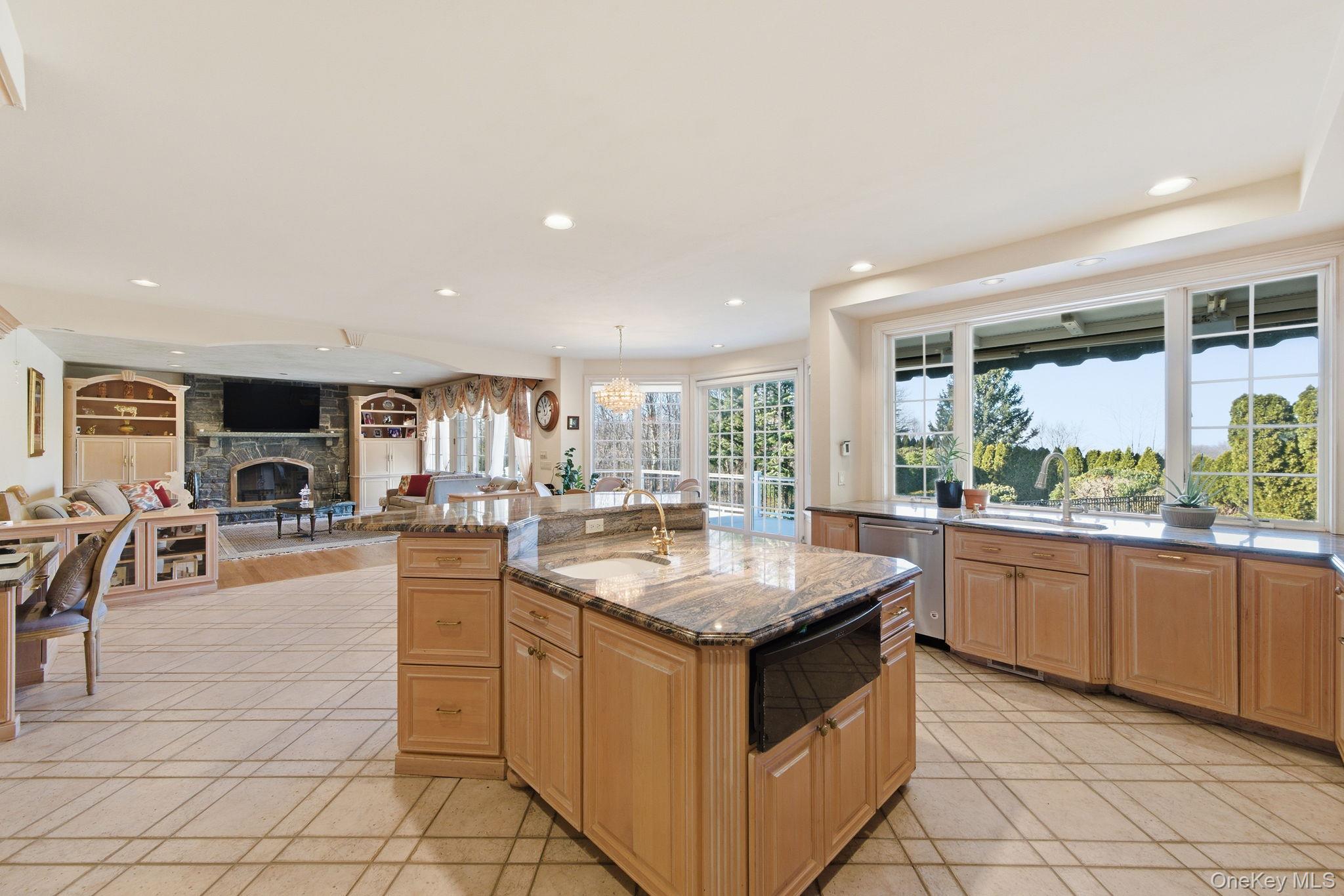 #14 photo, 19 Cobblestone Court, Centerport , NY 11721