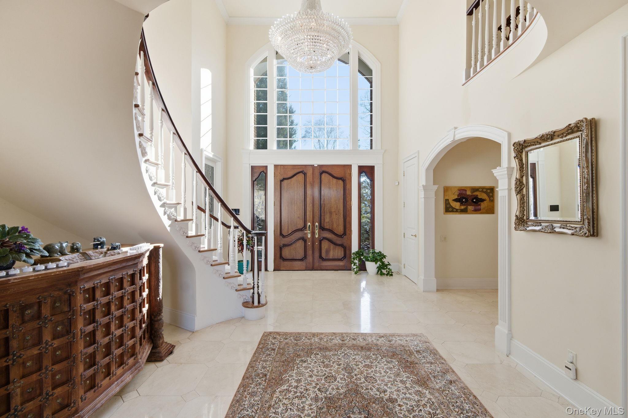 #7 photo, 19 Cobblestone Court, Centerport , NY 11721