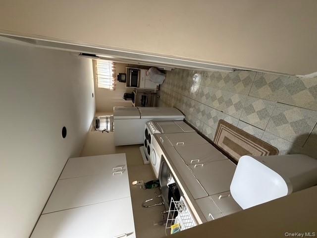 #13 photo, 118 Carol Road, East Meadow , NY 11554