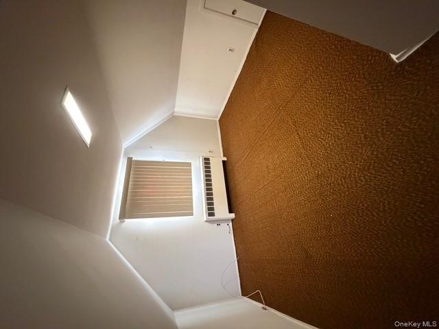 #7 photo, 118 Carol Road, East Meadow , NY 11554