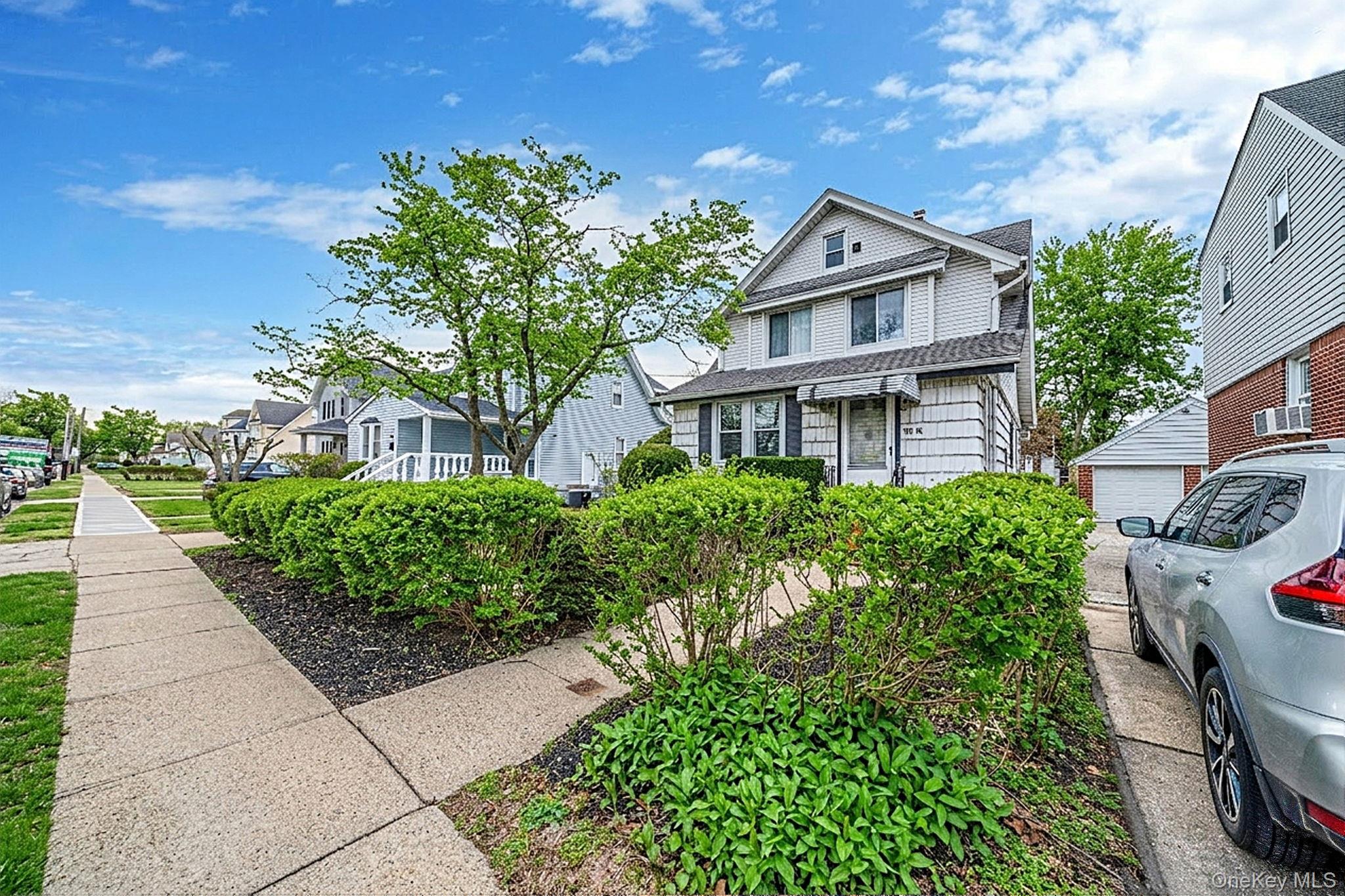 #2 photo, 24718 137th Avenue, Rosedale , NY 11422