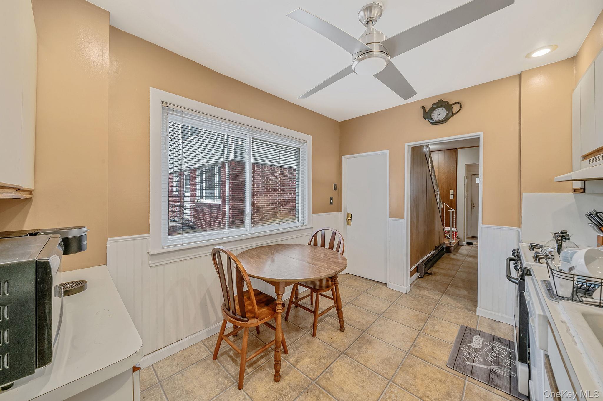 #20 photo, 24718 137th Avenue, Rosedale , NY 11422