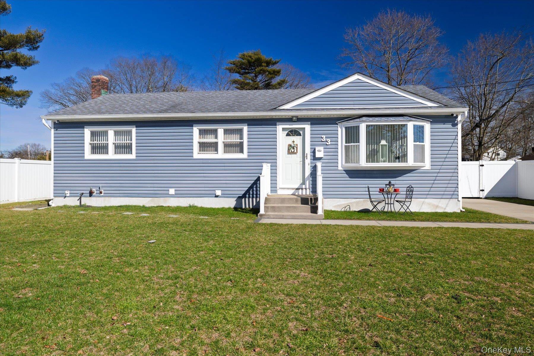 #1 photo, 33 Lukens Avenue, Brentwood , NY 11717