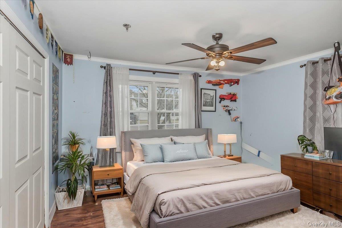 #11 photo, 86 Oceanview Avenue, Valley Stream , NY 11581