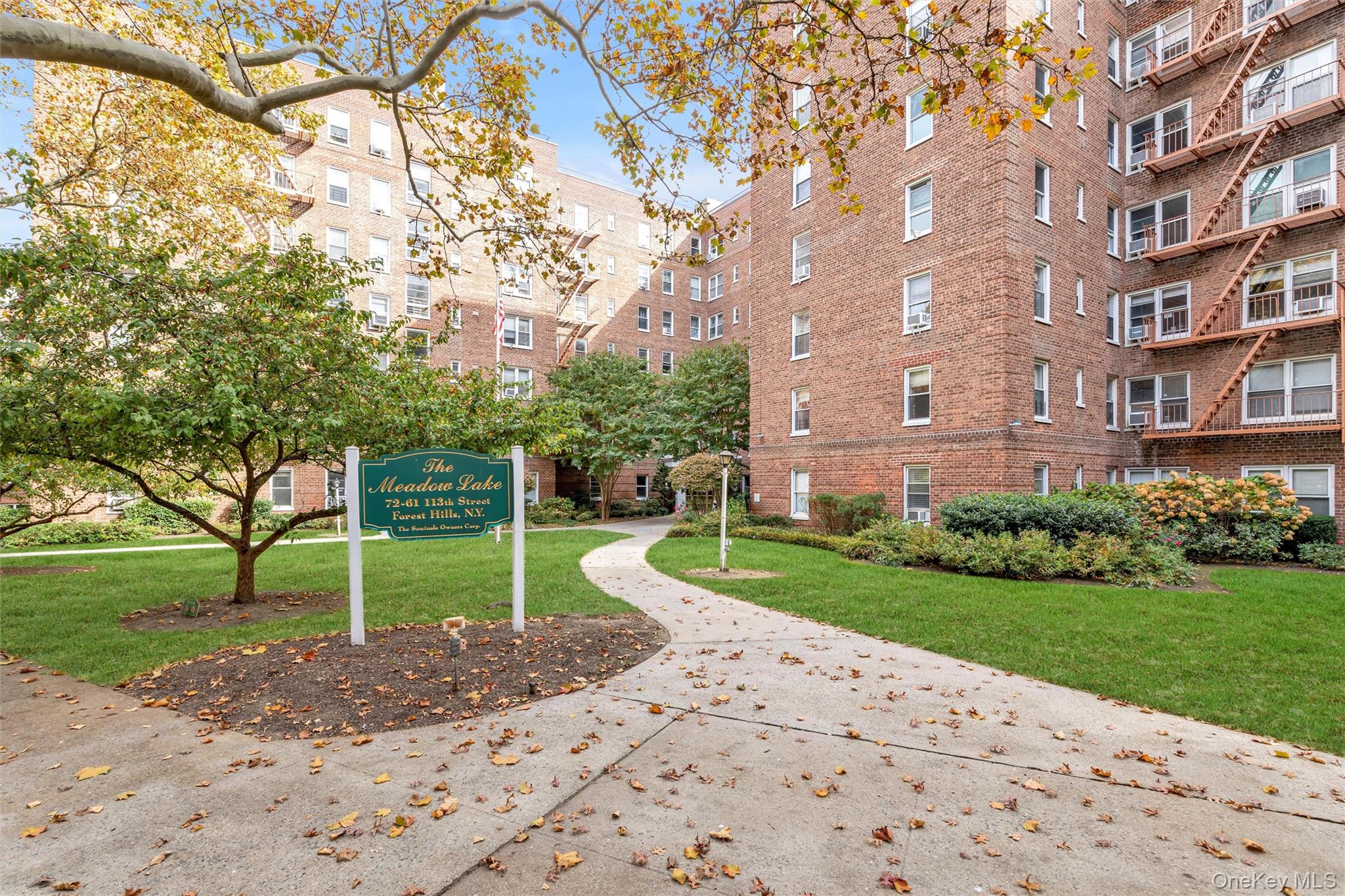 #12 photo, 72-61 113th Street, Forest Hills , NY 11375