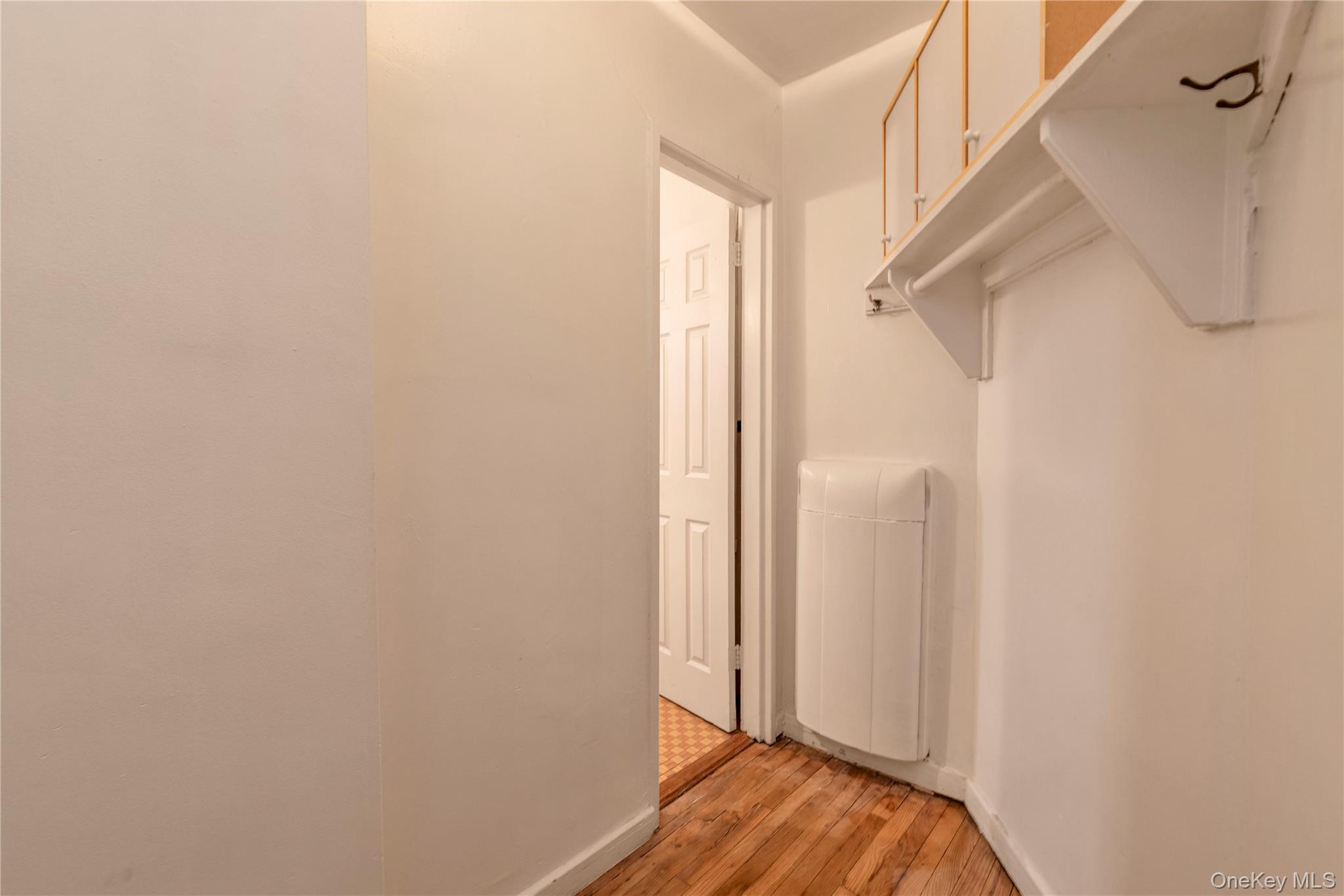 #8 photo, 72-61 113th Street, Forest Hills , NY 11375