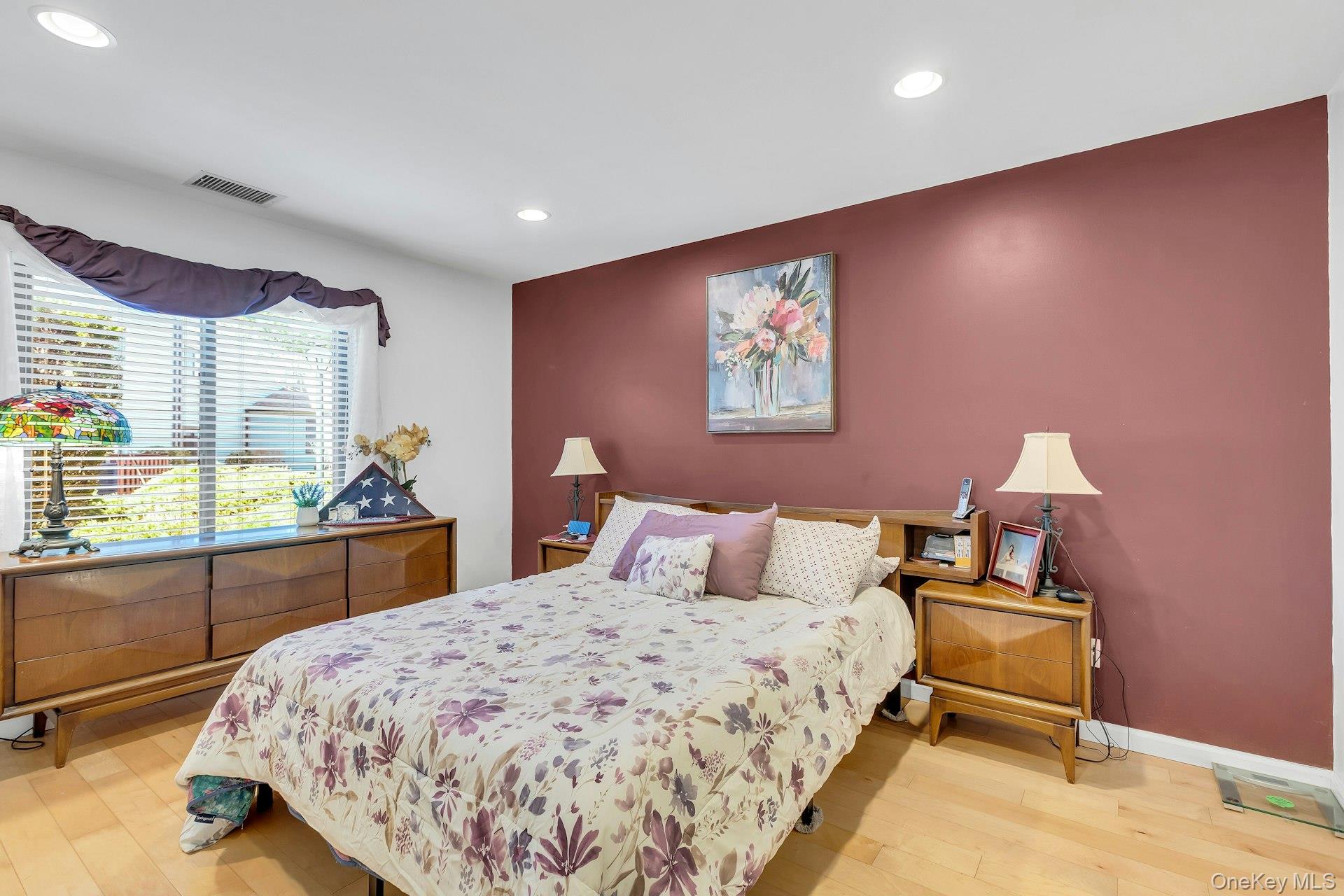 #15 photo, 864 Skyline Drive, সাফোক কাউন্টি Coram , NY 11727