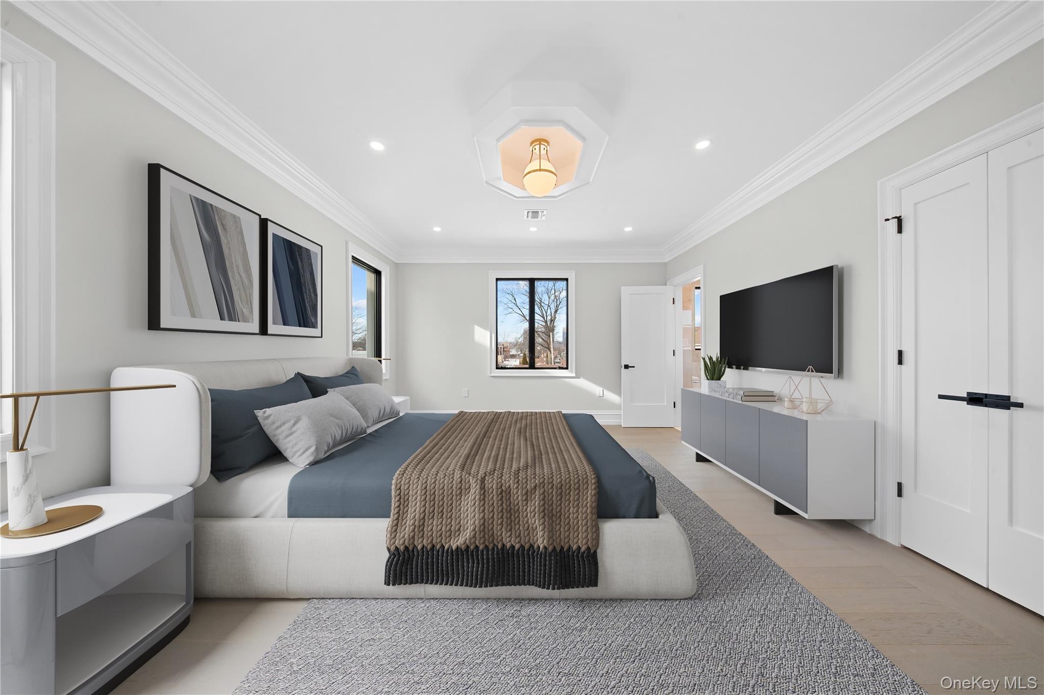 #11 photo, 25909 81st Avenue, Glen Oaks , NY 11004