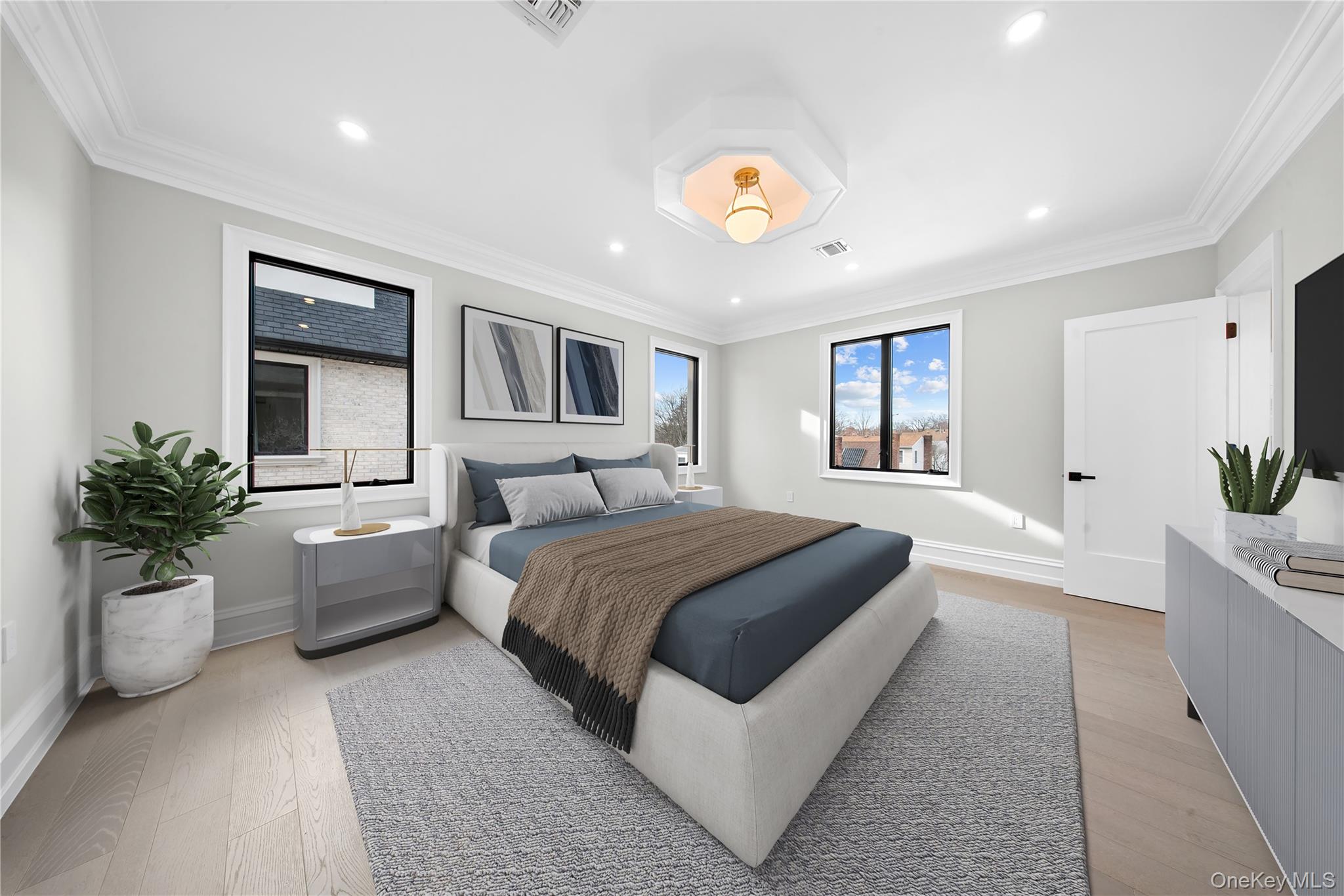 #12 photo, 25909 81st Avenue, Glen Oaks , NY 11004