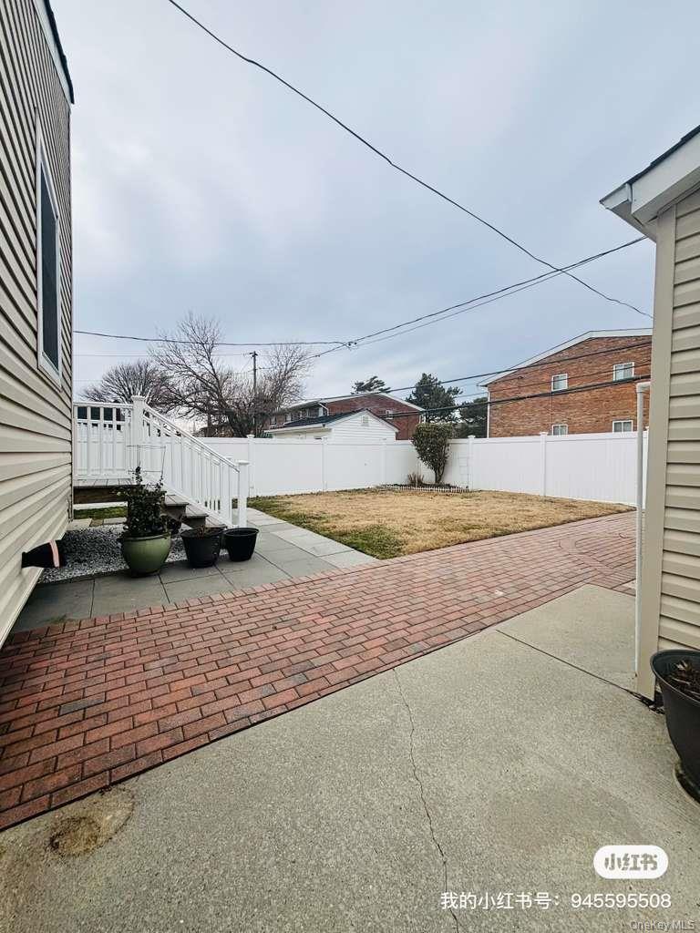 #17 photo, 3199 Ilene Lane, Levittown , NY 11756