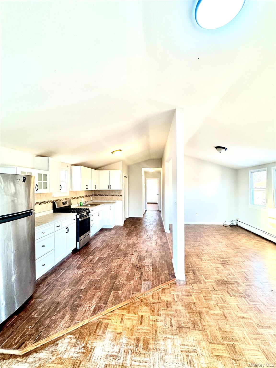 #6 photo, 164-41 108th Drive, Jamaica , NY 11433