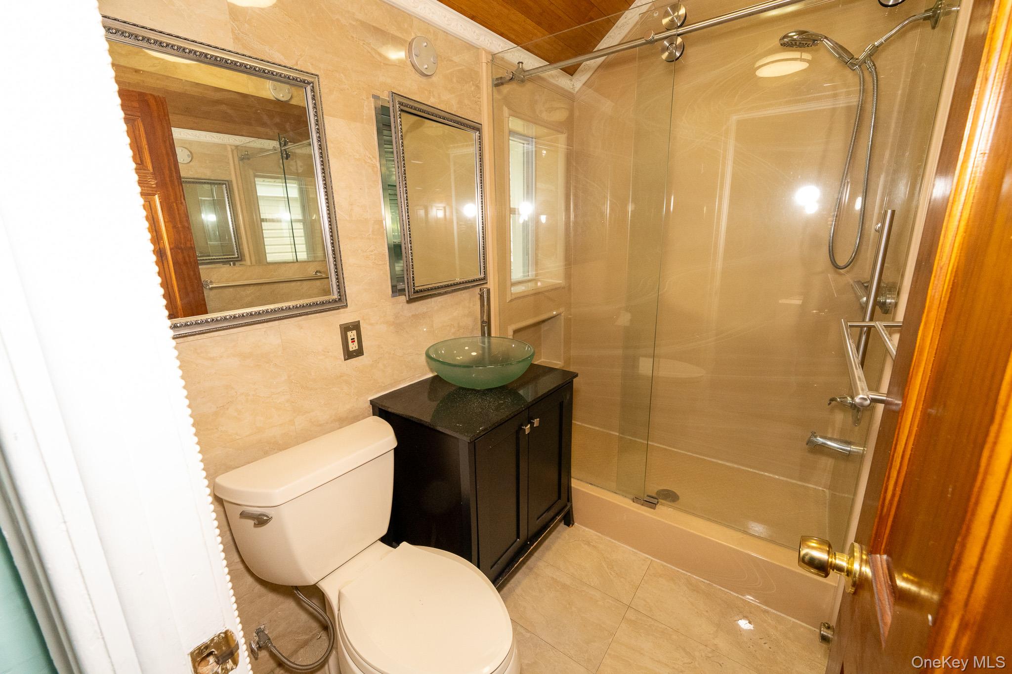 #9 photo, 105-41 90th Street, Ozone Park , NY 11417