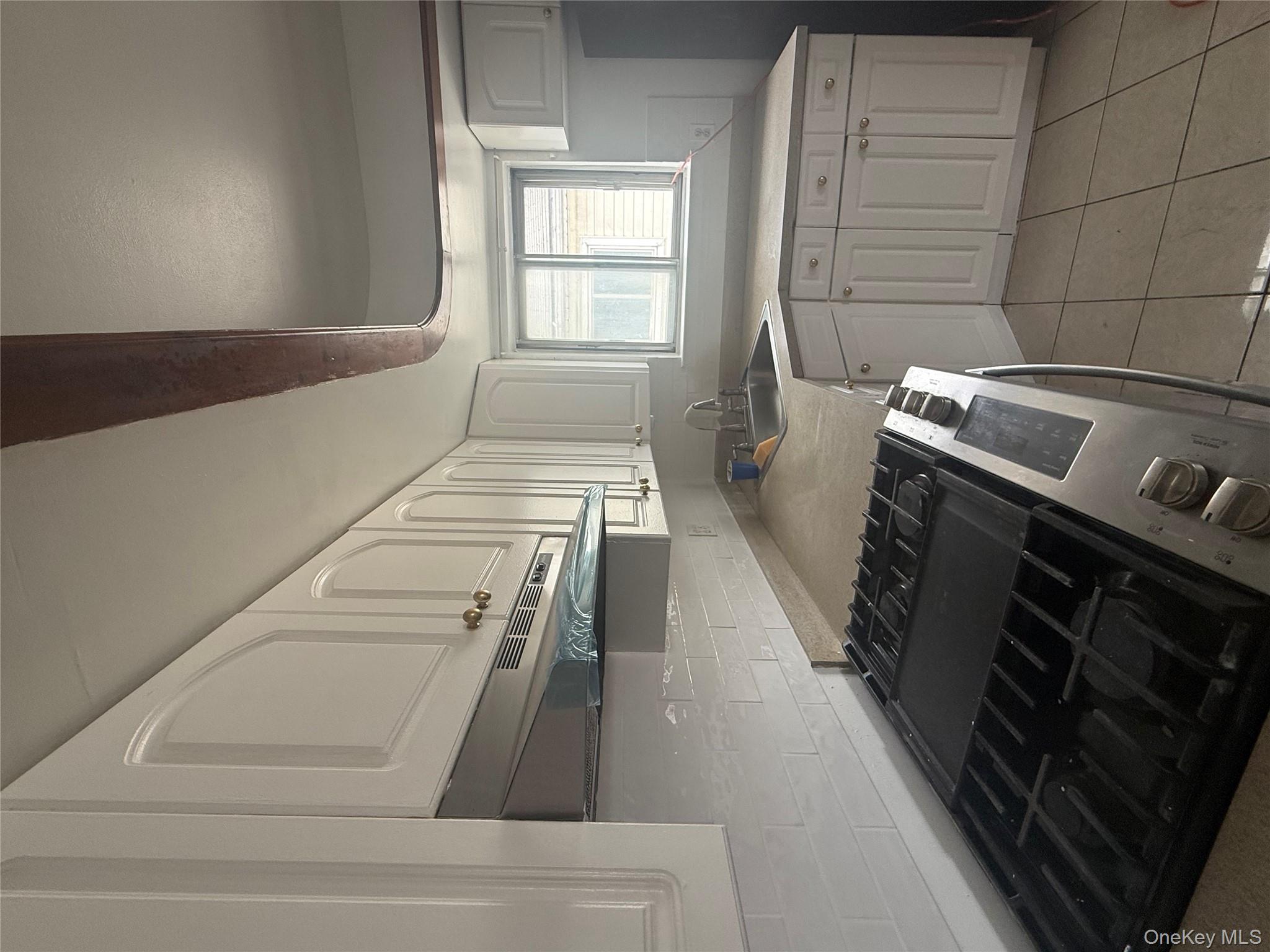 #6 photo, 259-54 Craft Avenue, Rosedale , NY 11422