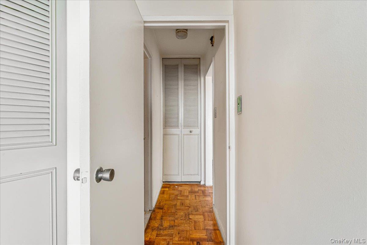 #10 photo, 102-30 66th Road, কুইন্‌স Forest Hills , NY 11375