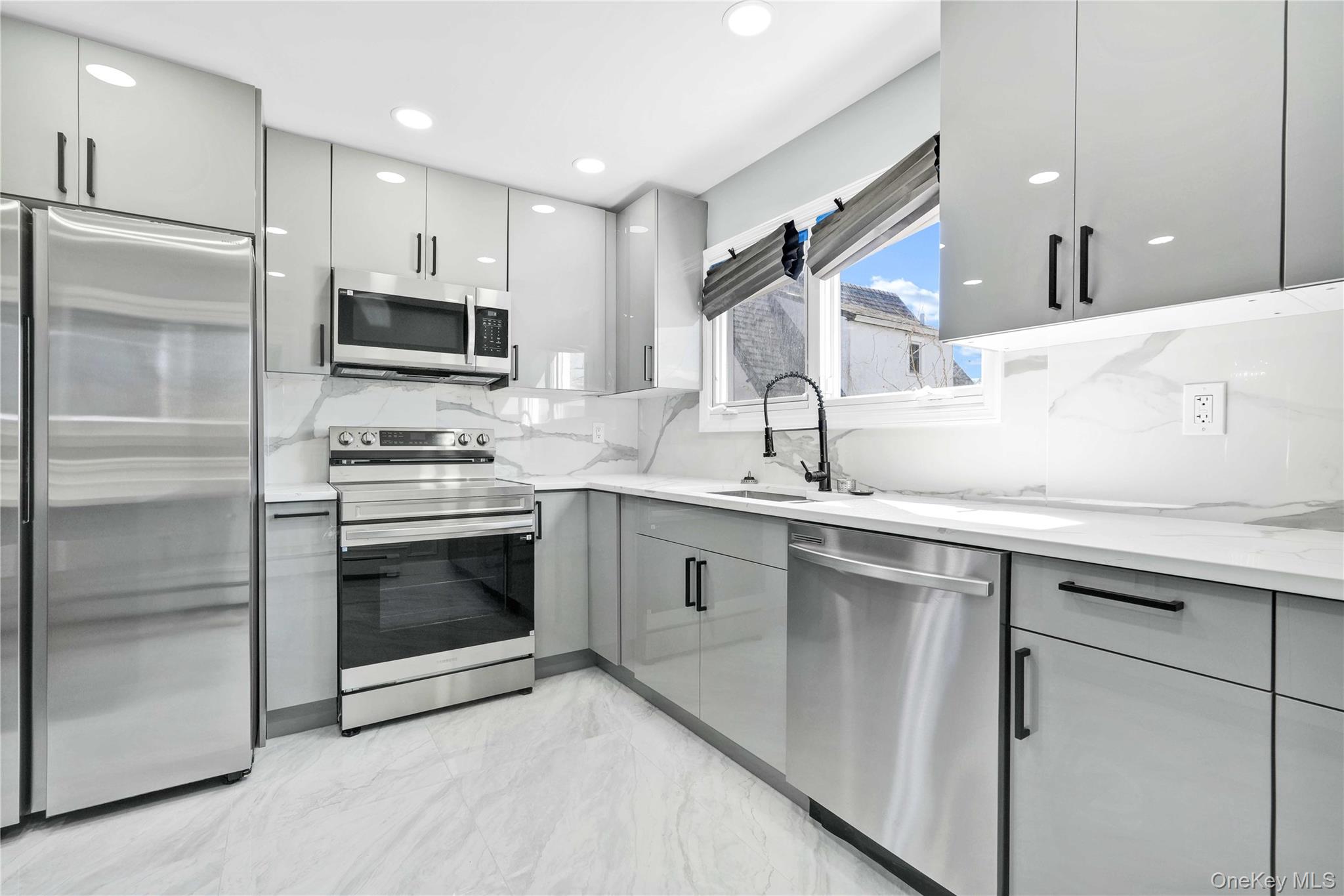 #8 photo, 59 Boylston Street, Hempstead , NY 11550