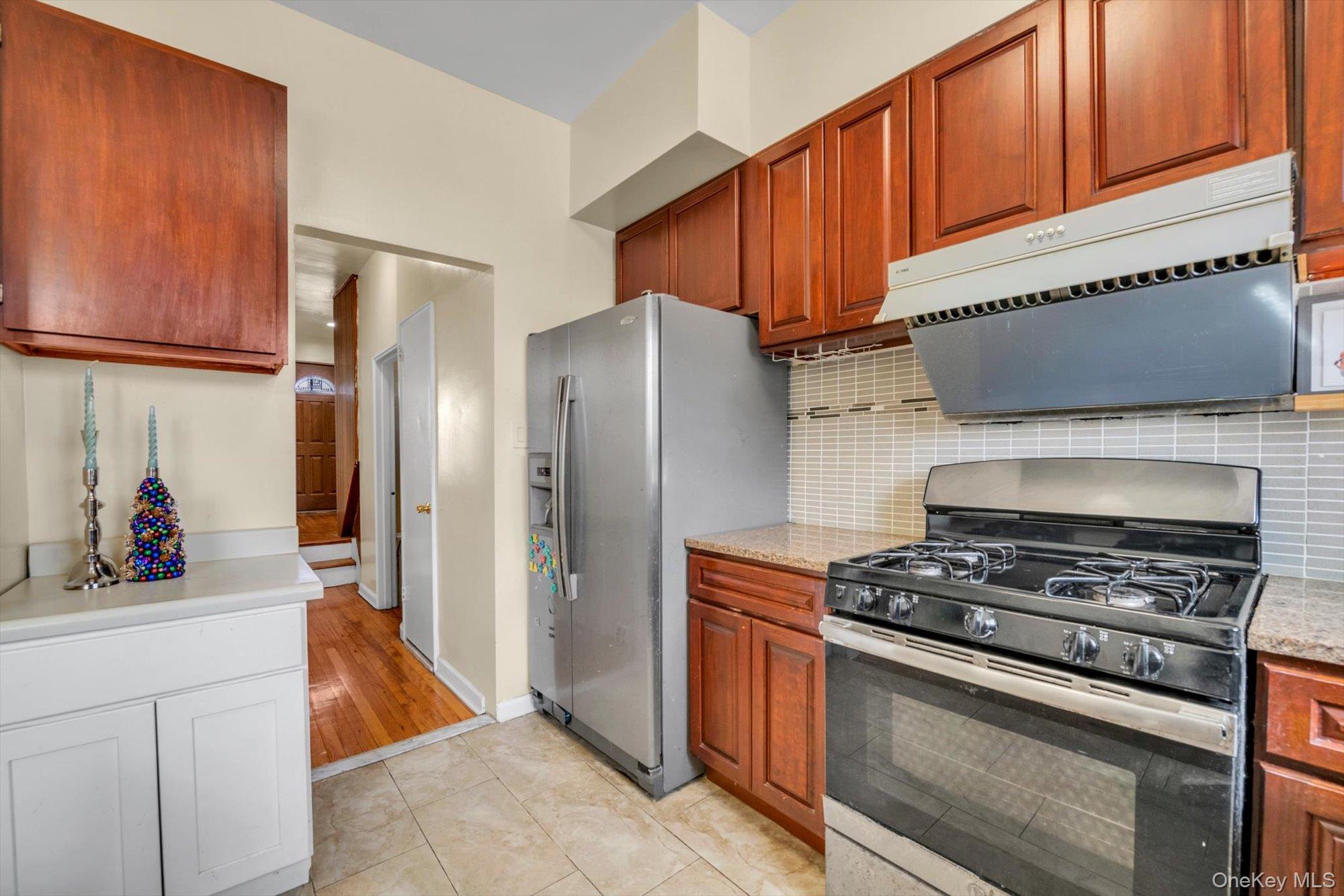 #10 photo, 21410 35th Avenue, Bayside , NY 11361