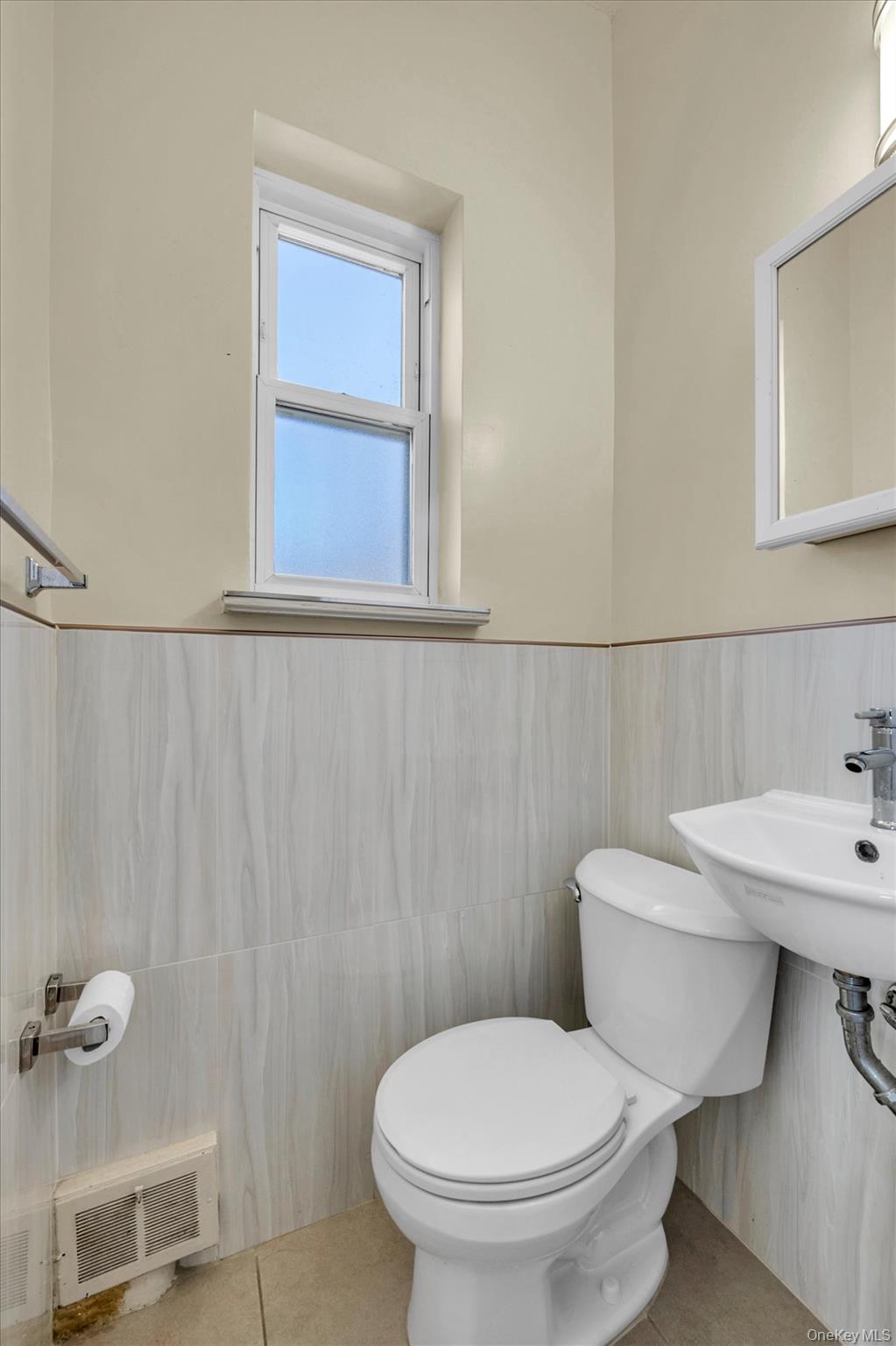 #11 photo, 21410 35th Avenue, Bayside , NY 11361