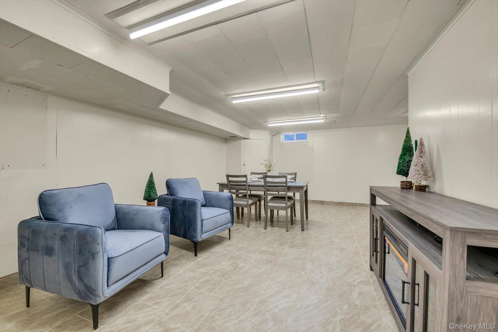 #19 photo, 21410 35th Avenue, Bayside , NY 11361