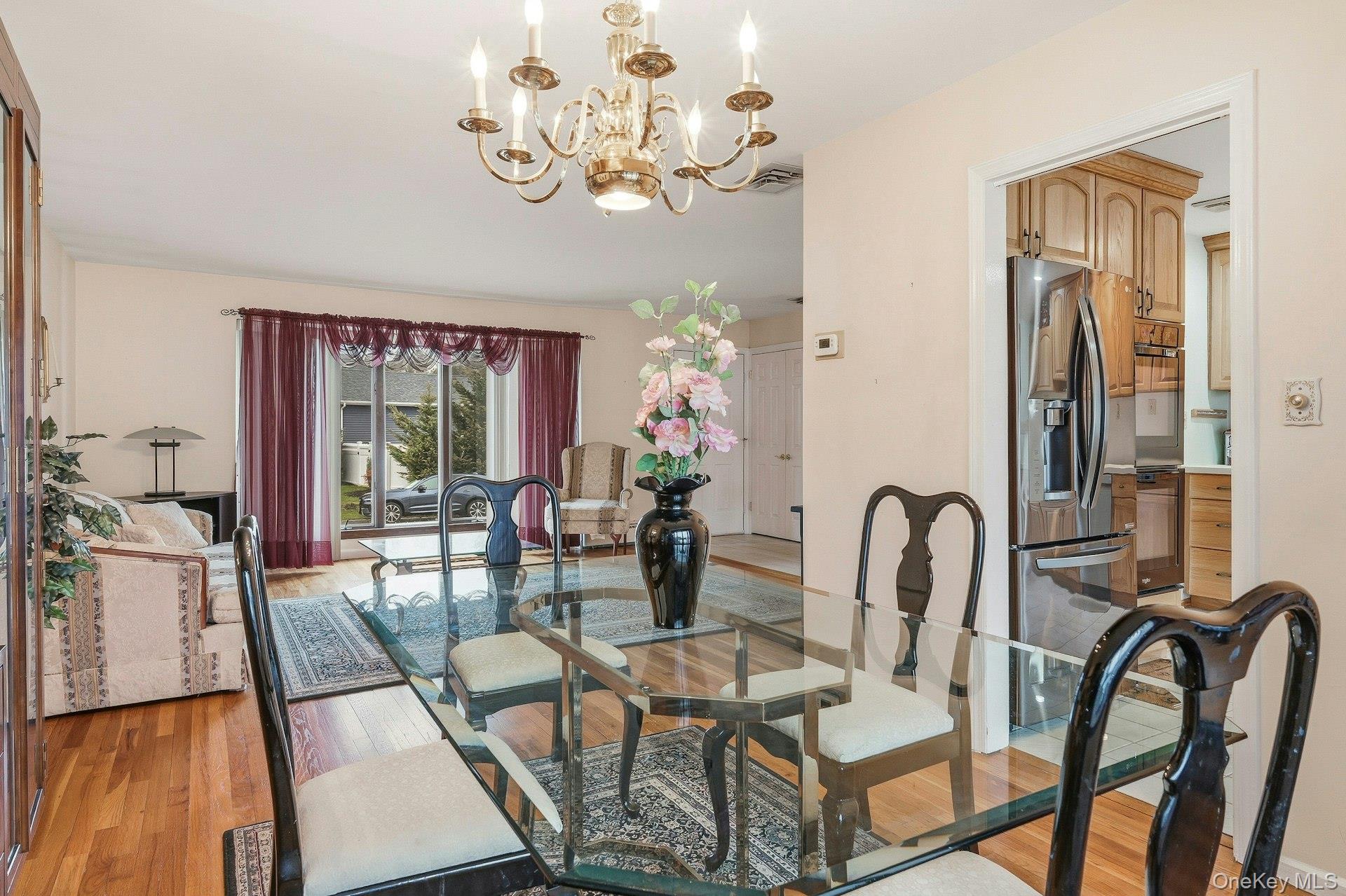 #11 photo, 48 Eastfield Lane, সাফোক কাউন্টি Melville , NY 11747