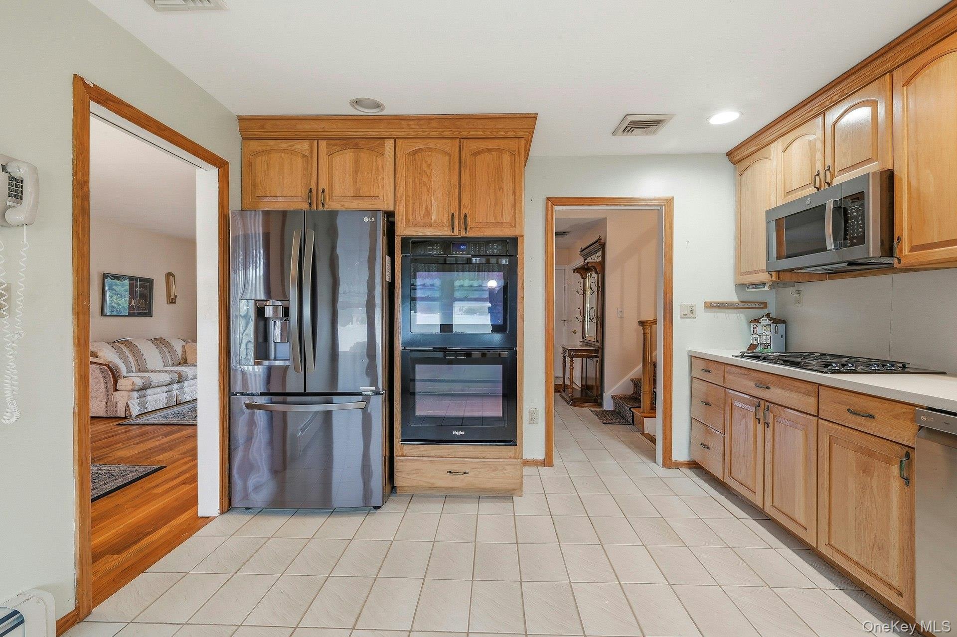 #13 photo, 48 Eastfield Lane, সাফোক কাউন্টি Melville , NY 11747