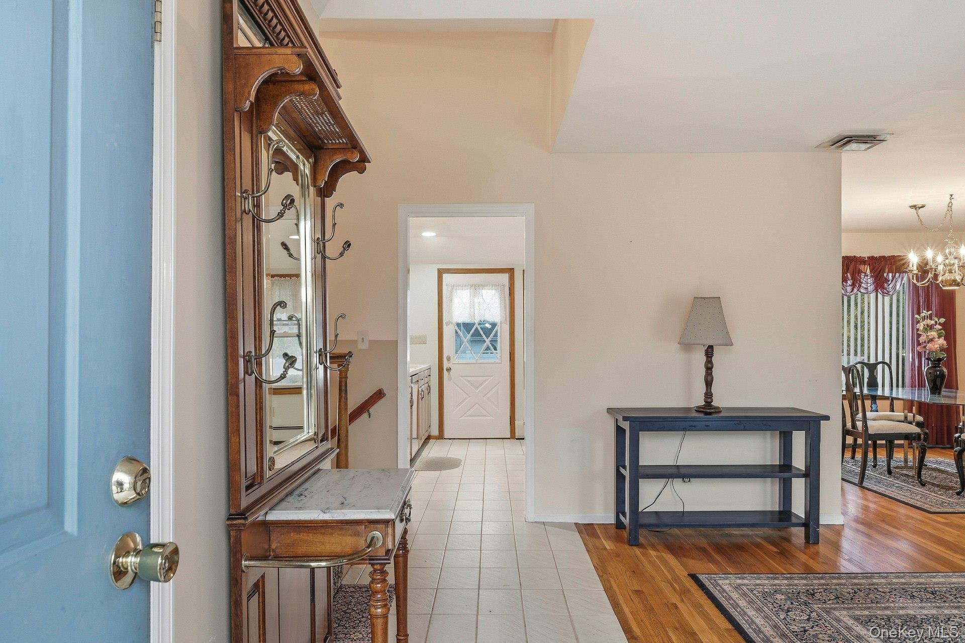 #4 photo, 48 Eastfield Lane, সাফোক কাউন্টি Melville , NY 11747