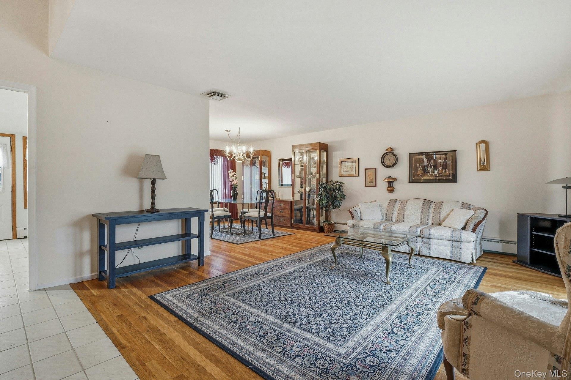 #5 photo, 48 Eastfield Lane, সাফোক কাউন্টি Melville , NY 11747